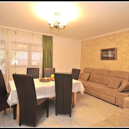 Casa Alexa Villa Sinaia Buitenkant foto