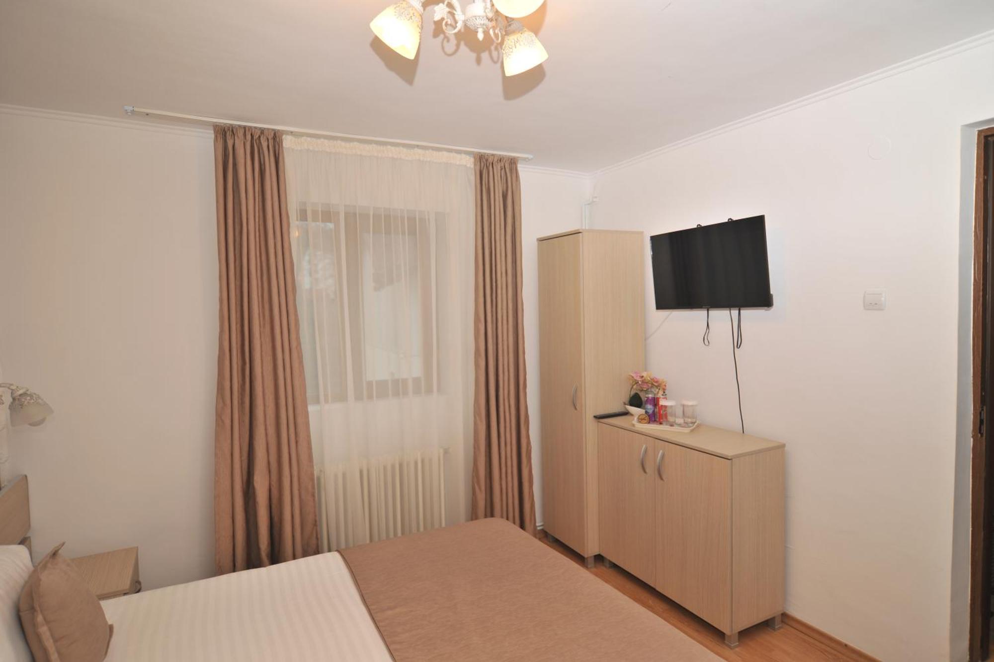 Casa Alexa Villa Sinaia Buitenkant foto